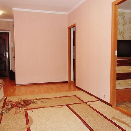 Ahmetova 10 Apartamento Krasnoye Pole Exterior foto