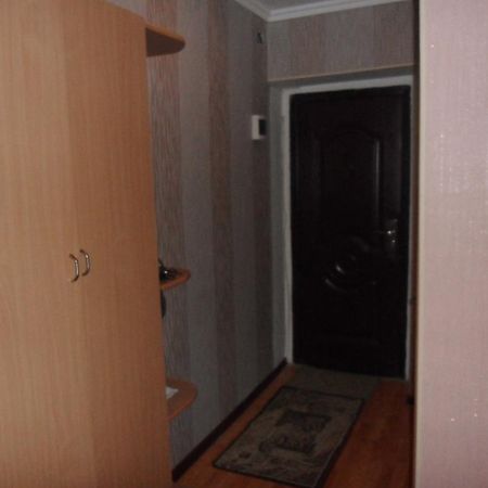 Ahmetova 10 Apartamento Krasnoye Pole Exterior foto